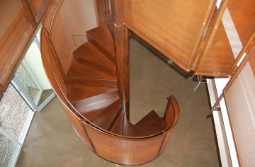 Spiral staircase regular 4